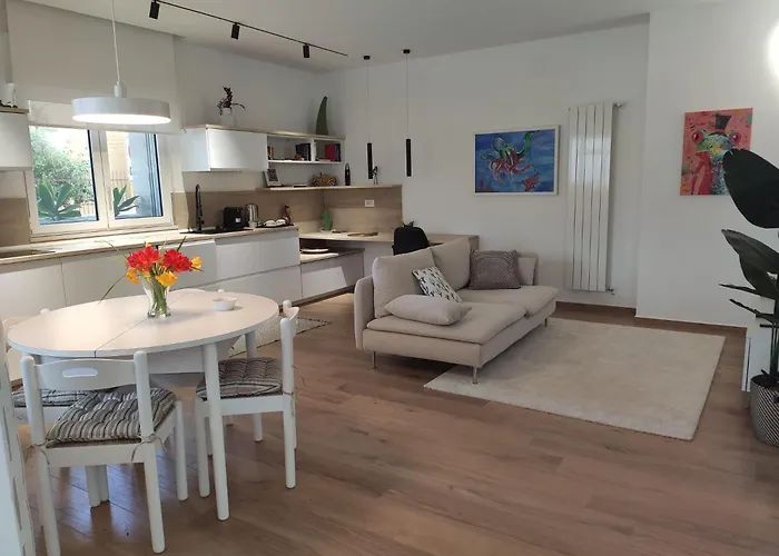 Civico 122 A דירה